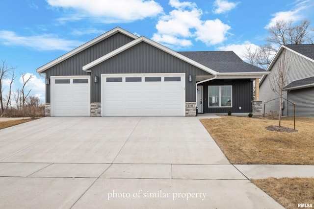 craftsman-style home featuring a garage