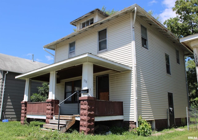 view of front of house with covered porch