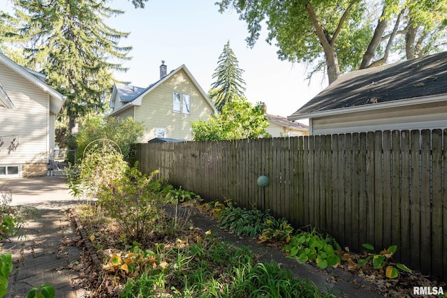 view of yard with fence
