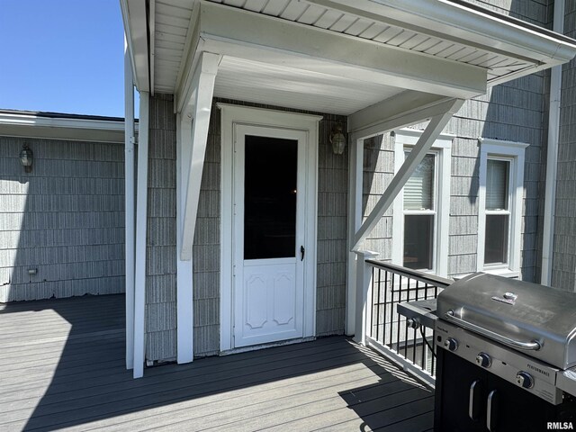 view of exterior entry