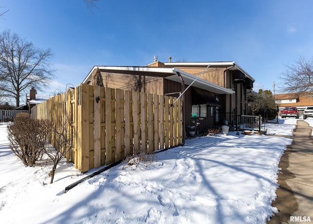 exterior space featuring fence