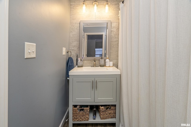 bathroom with vanity