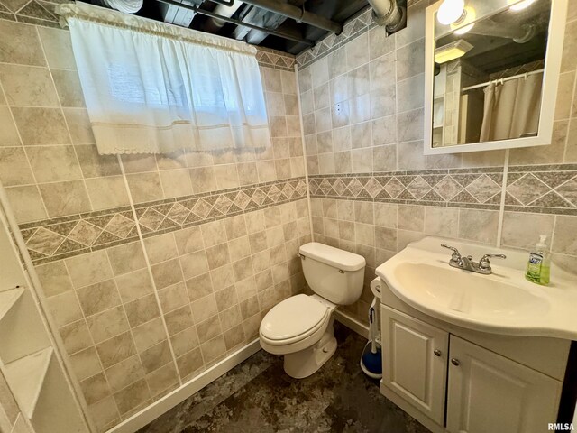 bathroom with vanity, toilet, and a shower with curtain