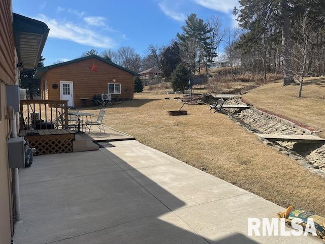 view of patio featuring a deck