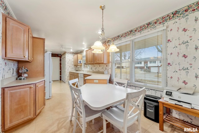 dining area with wallpapered walls