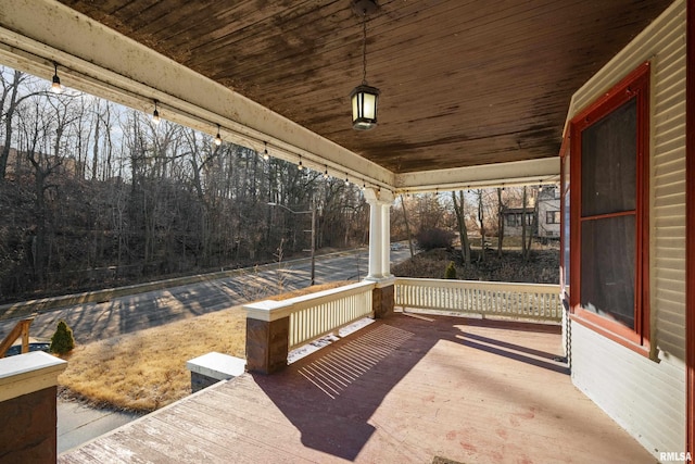 view of patio / terrace featuring covered porch