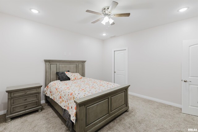 1621 S Eugene Ln, Marion, IL 62959 - bedroom featuring light carpet, visible vents, recessed lighting, and baseboards