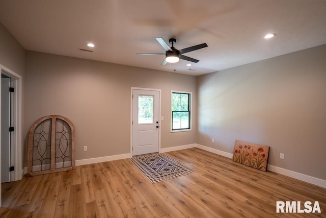 207 Rowatt St, Cambria, IL 62915 - foyer featuring a ceiling fan, wood finished floors, recessed lighting, and baseboards