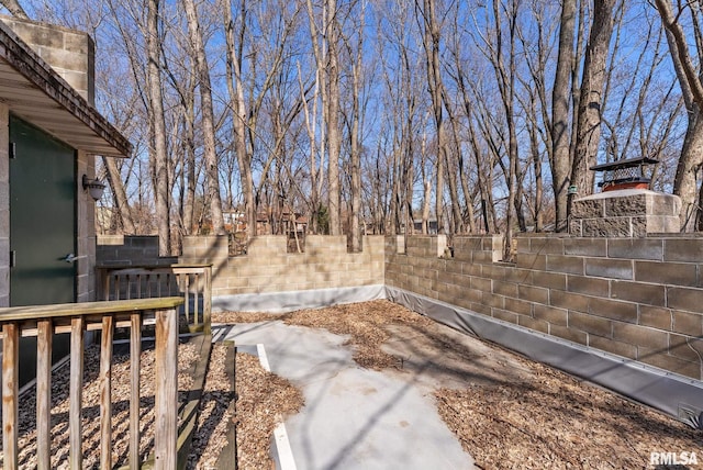 view of yard featuring fence