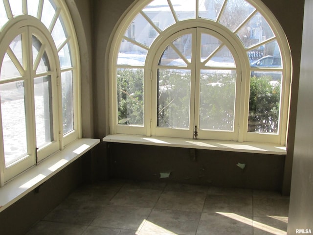 view of unfurnished sunroom