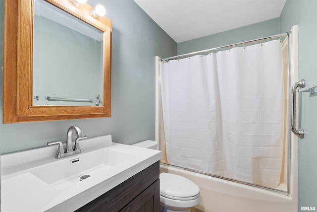 2501 26th Avenue Ct, Rock Island, IL 61201 - full bath featuring shower / tub combo with curtain, toilet, and vanity