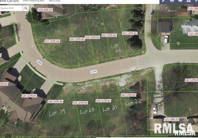 238 12th Ave, Moline, IL 61265
