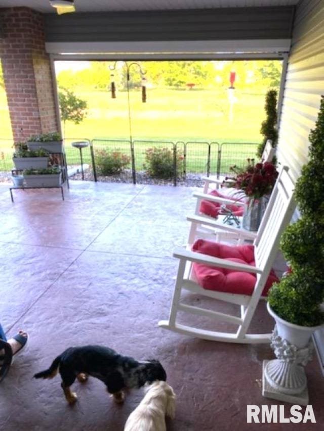 19109 Bluff Rd Unit D, Geneseo, IL 61254 - view of pool