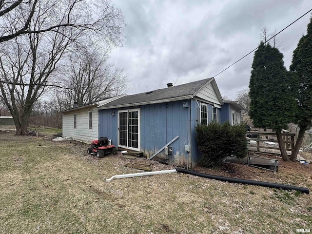 502 E 2nd St, Maquon, IL 61458 - exterior space
