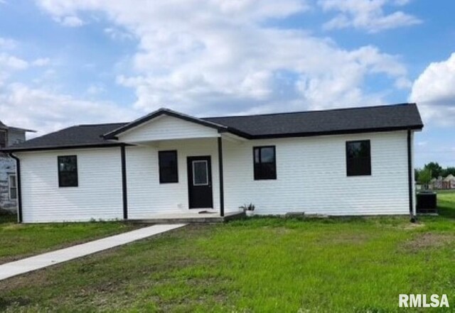 104 W Prairie St, Camp Point, IL 62320 - photo 3