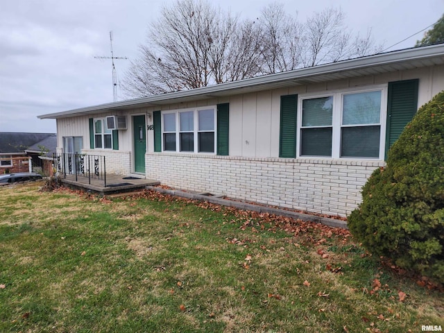 148 Pearl St, Elizabethtown, IL 62931 - photo 1