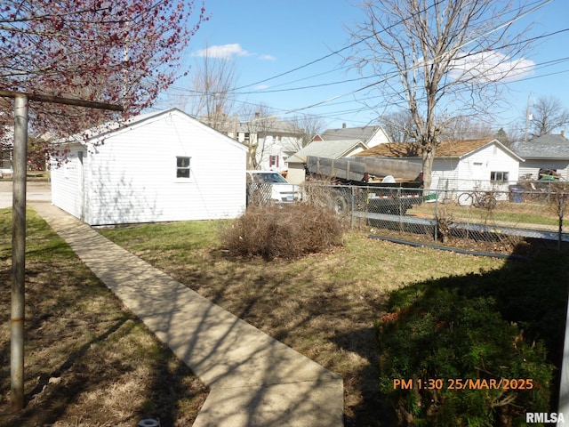145 6th Ave, Moline, IL 61265 - view of yard with an outdoor structure