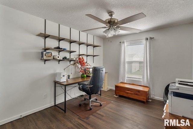 1708 Westport Dr, Davenport, IA 52804 - home office featuring baseboards, a textured ceiling, ceiling fan, and wood finished floors