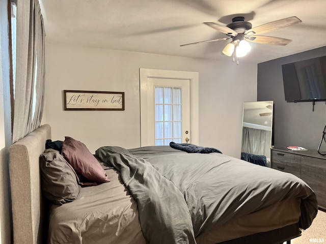 bedroom featuring a ceiling fan