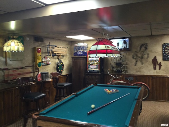 5453 Cherokee Ln, Carbondale, IL 62901 - playroom featuring visible vents, a drop ceiling, wainscoting, and pool table