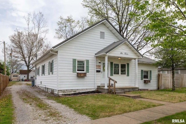 612 N 17th St, Herrin, IL 62948 - photo 1
