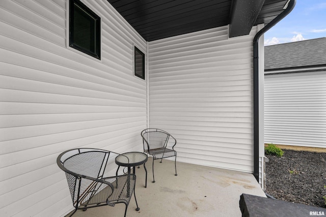 6817 Timber Ct, Bettendorf, IA 52722 - view of patio