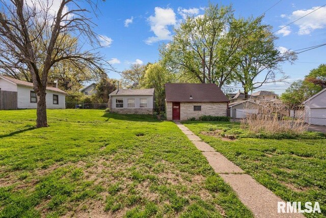 1936 Carey Ave, Davenport, IA 52803 - photo 25