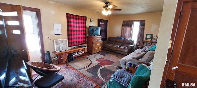 18304 W 206th St, Buffalo Prairie, IL 61237 - living room featuring ceiling fan