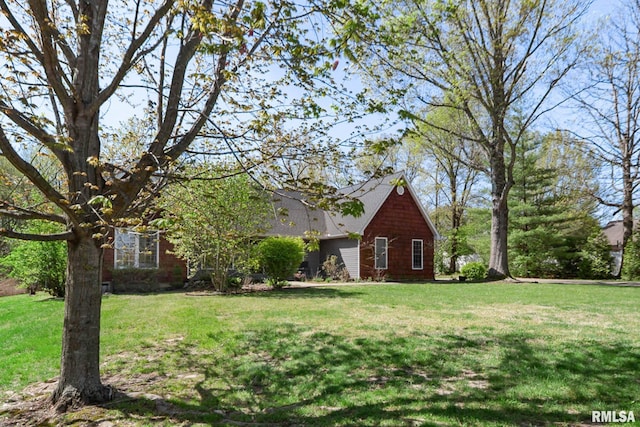 409 Arbor Dr, Carterville, IL 62918 - view of front of property featuring a front lawn