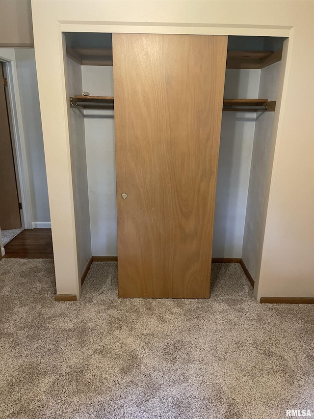 1725 Elmwood Ln, Bettendorf, IA 52722 - view of closet