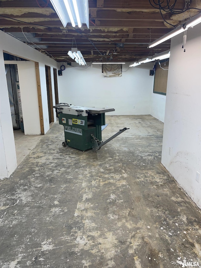 1725 Elmwood Ln, Bettendorf, IA 52722 - view of unfinished basement