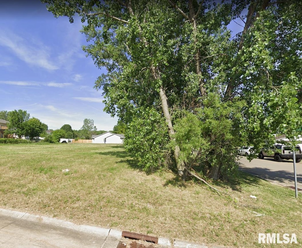 LOT56 Franklin Ave, Davenport, IA 52806 - photo 1