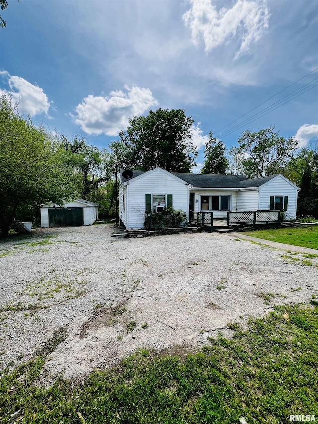 57 W 3rd St, New Burnside, IL 62967 - view of front of home