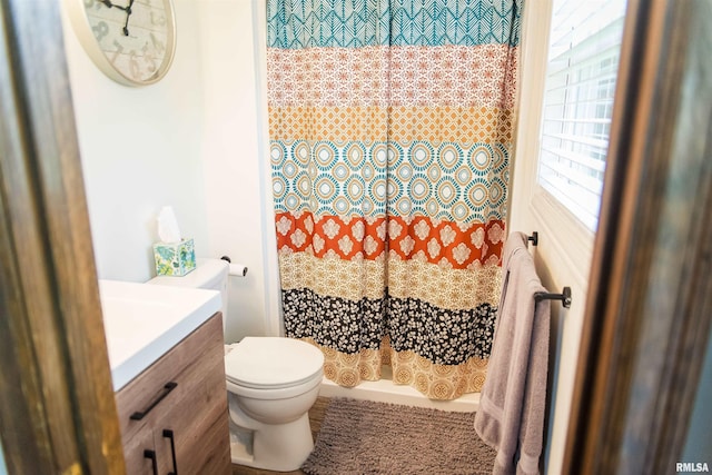3122 Gross Gables St, Quincy, IL 62305 - bathroom with a shower with shower curtain, toilet, and vanity