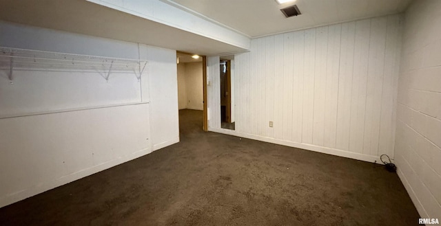 715 31st Ave, Rock Island, IL 61201 - finished basement with carpet flooring and baseboards