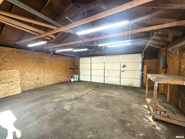 1731 W 5th St, Davenport, IA 52802 - garage featuring electric panel