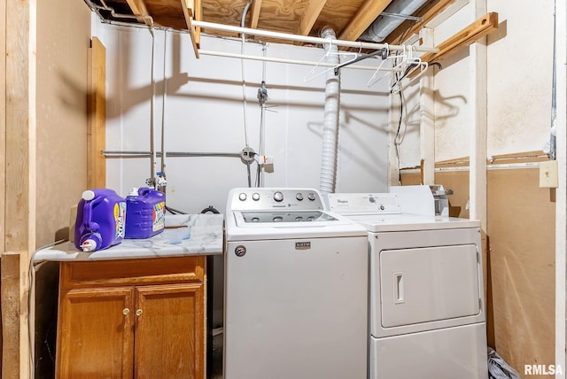 325 W 64th St, Davenport, IA 52806