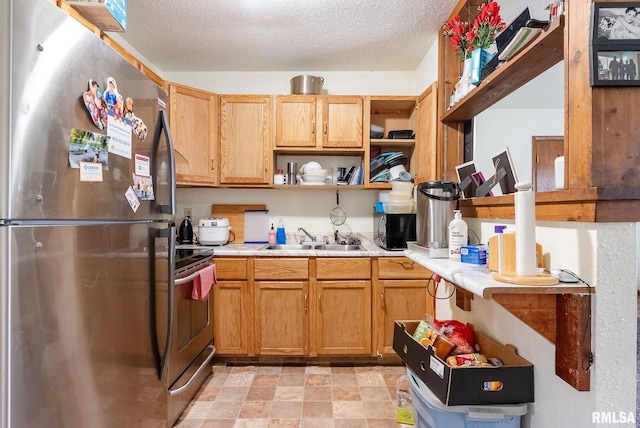 325 W 64th St, Davenport, IA 52806
