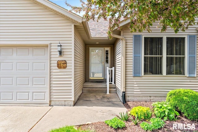 5200 Villa Dr, Davenport, IA 52806 - doorway to property with a garage
