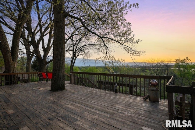 view of deck at dusk