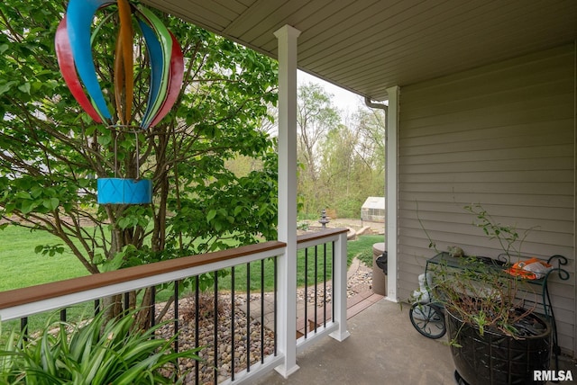 balcony featuring a porch