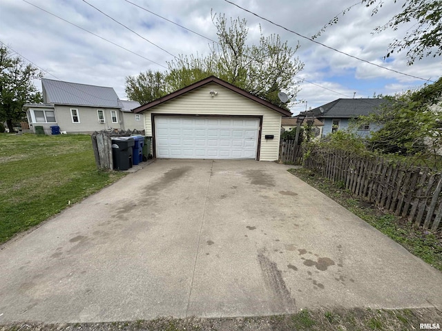 view of detached garage