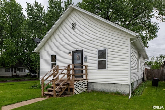 301 N 11th St, Herrin, IL 62948 - view of front of house
