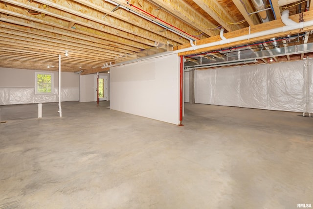 7 Welcome Center Ct, Le Claire, IA 52753 - view of below grade area