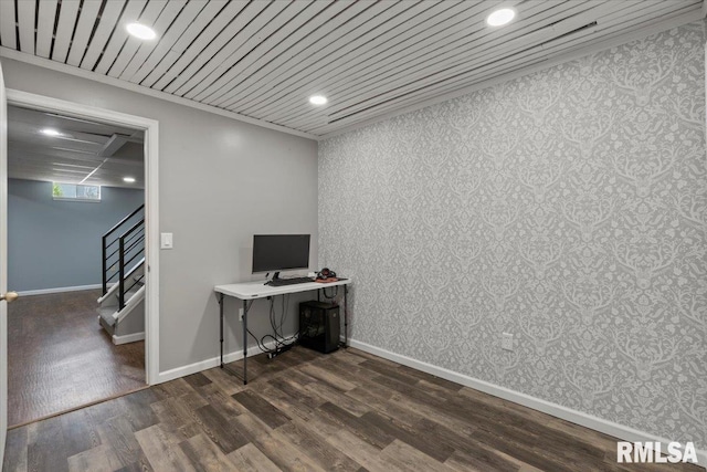 4690 Lindbergh Dr, Bettendorf, IA 52722 - home office with dark wood-style floors, recessed lighting, wallpapered walls, and baseboards