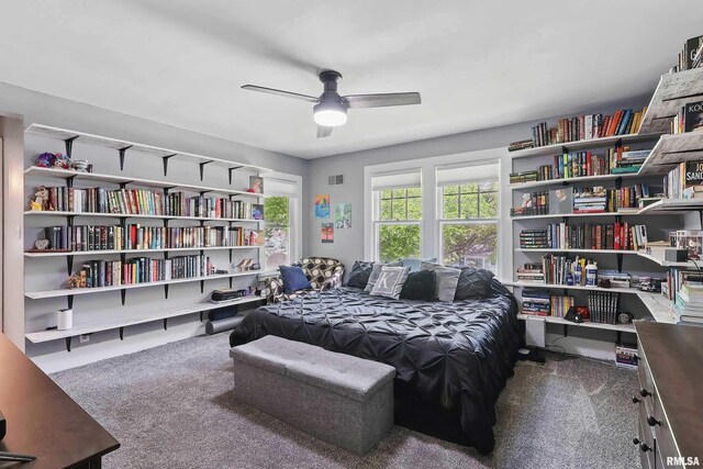 bedroom featuring carpet and ceiling fan