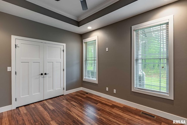 3972 Baptist Camp Rd, Carterville, IL 62918 - entrance foyer with crown molding, dark wood finished floors, plenty of natural light, baseboards, and recessed lighting