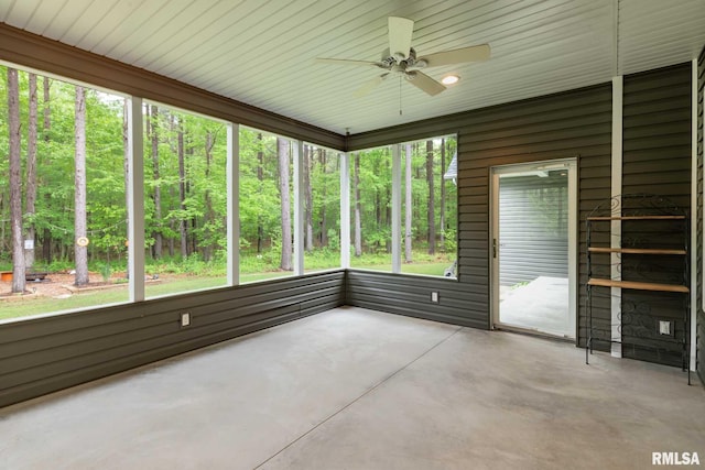 3972 Baptist Camp Rd, Carterville, IL 62918 - unfurnished sunroom featuring a ceiling fan