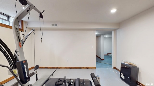 2117 Harrison St, Davenport, IA 52803 - exercise room with recessed lighting and baseboards