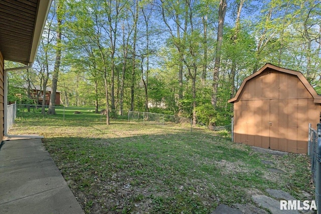 1401 265th St, Sherrard, IL 61281 - view of yard featuring an outdoor structure and a barn